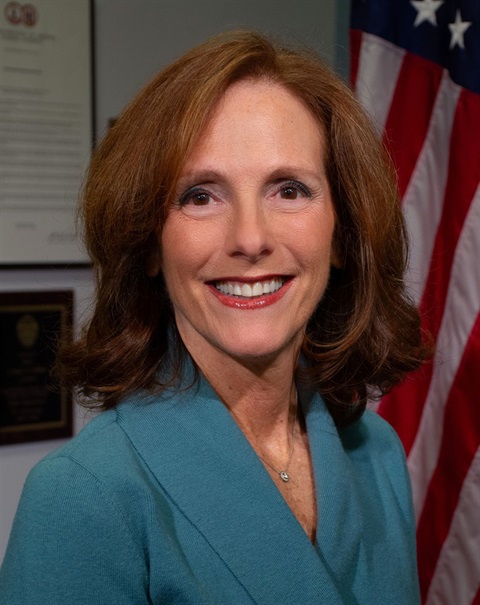 Linda Colbert Portrait_DSC_0268_print v1.jpg